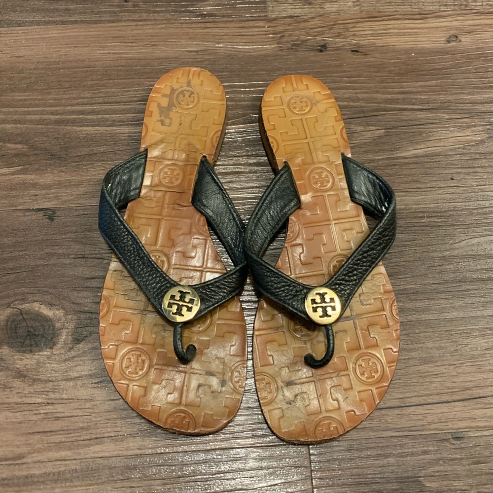 Tory Burch Leather Flip Flops